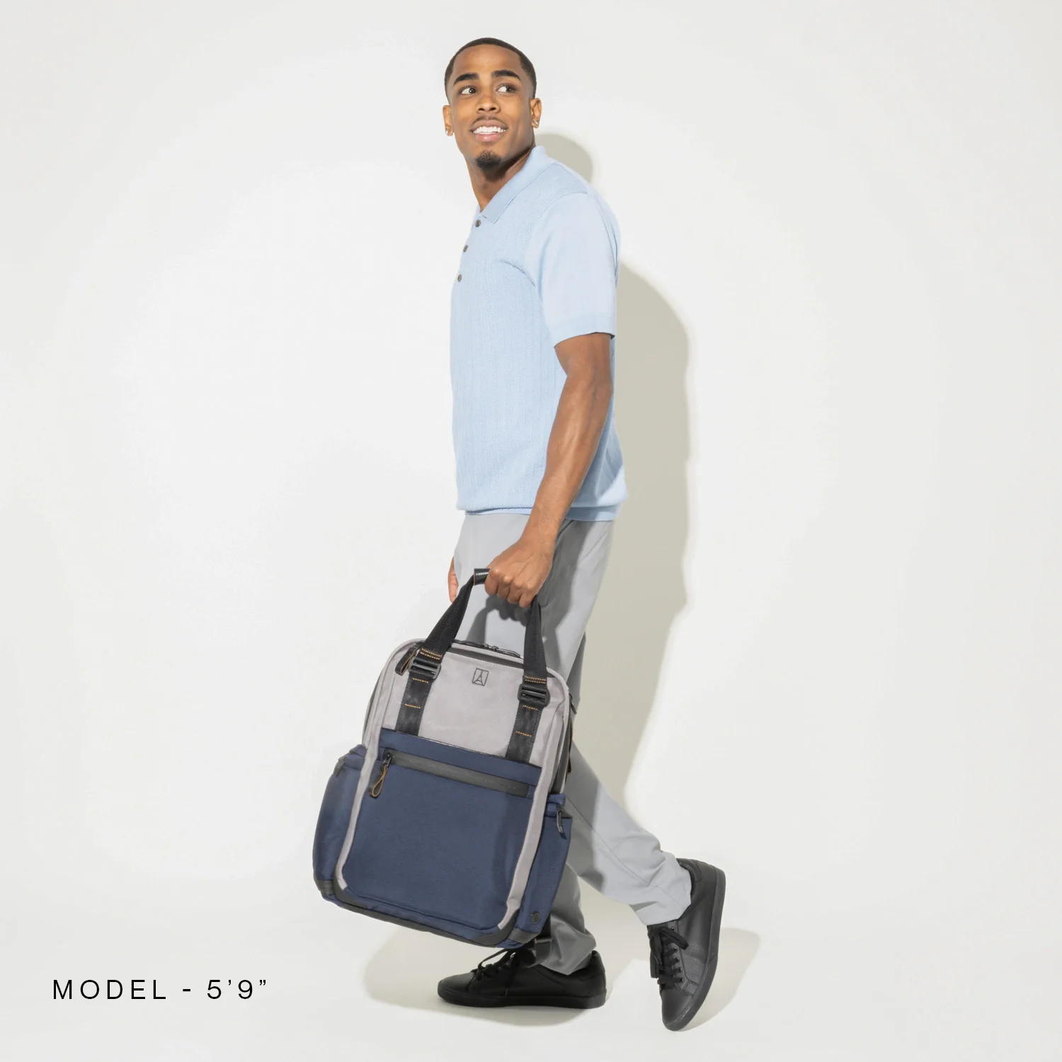 Altitude™ Medium Expandable Laptop Backpack 25-30L - Image 22