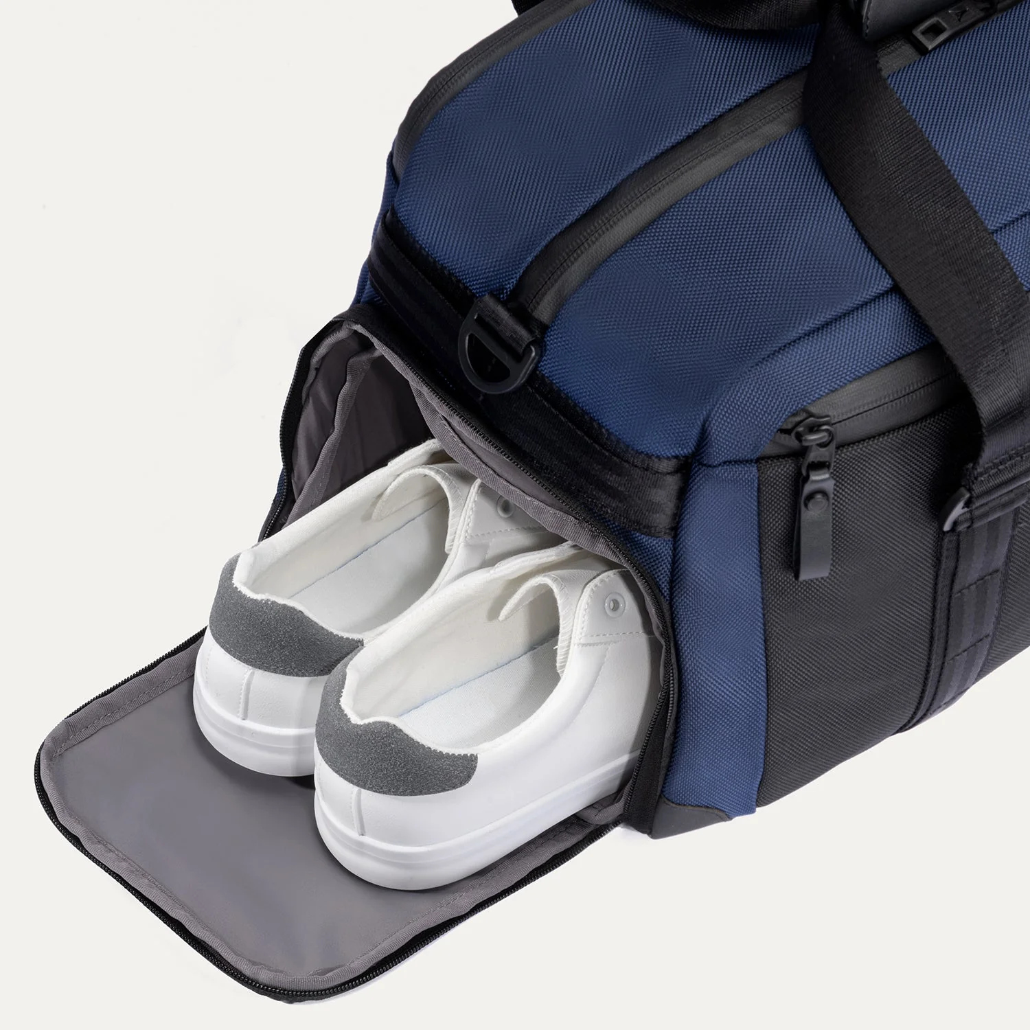 Travelpro® Altitude™ Day-to-Day Duffel - Stellar Grey - Image 30