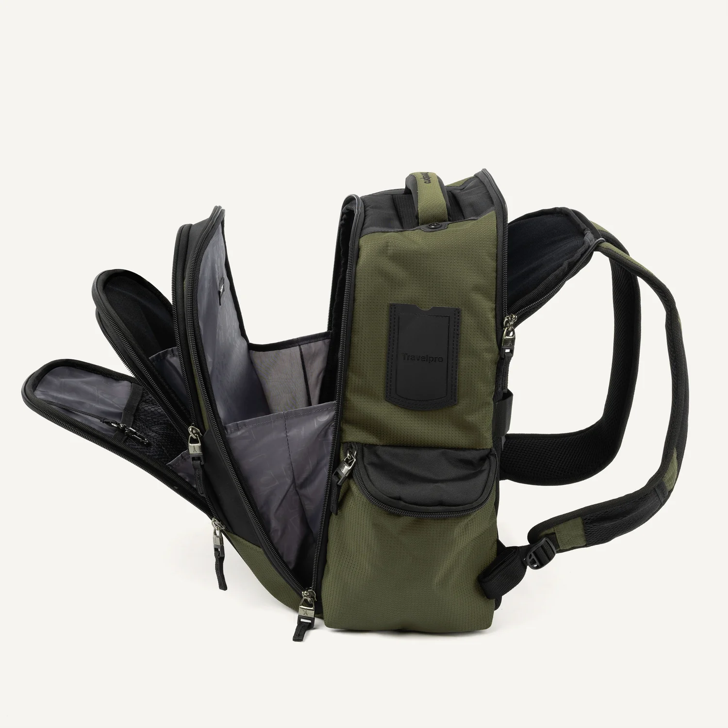 Bold™ By Travelpro® Backpack/ Check-In Rolling Duffel - Image 10