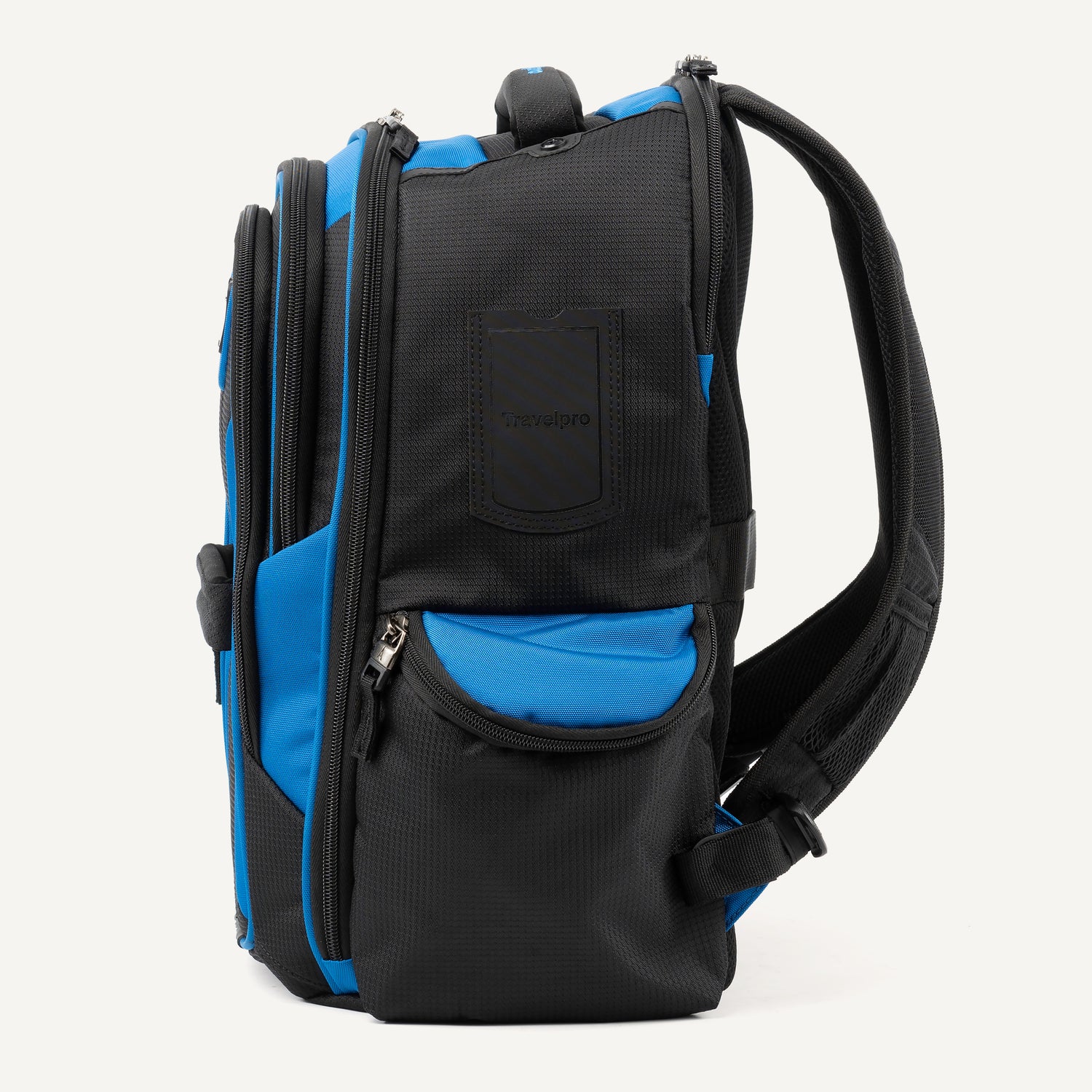 Bold™ By Travelpro® Backpack / Medium Check-In Set - Image 10