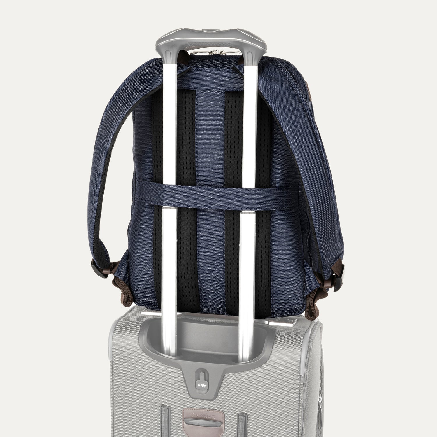 Business Class - Platinum® Elite Carry-On / Medium Check-In / Backpack / Packing Cubes Set - Image 5