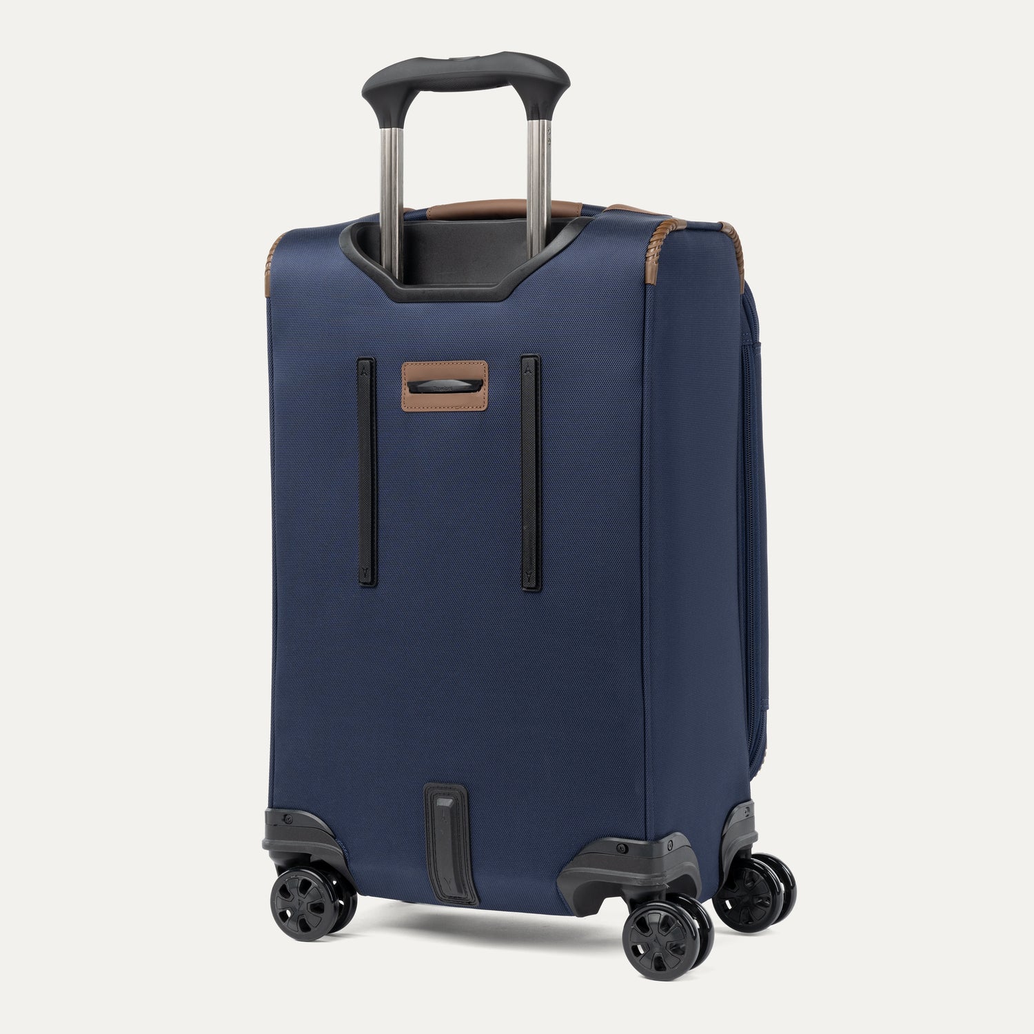 Crew™ Classic Carry-On Spinner - Image 36