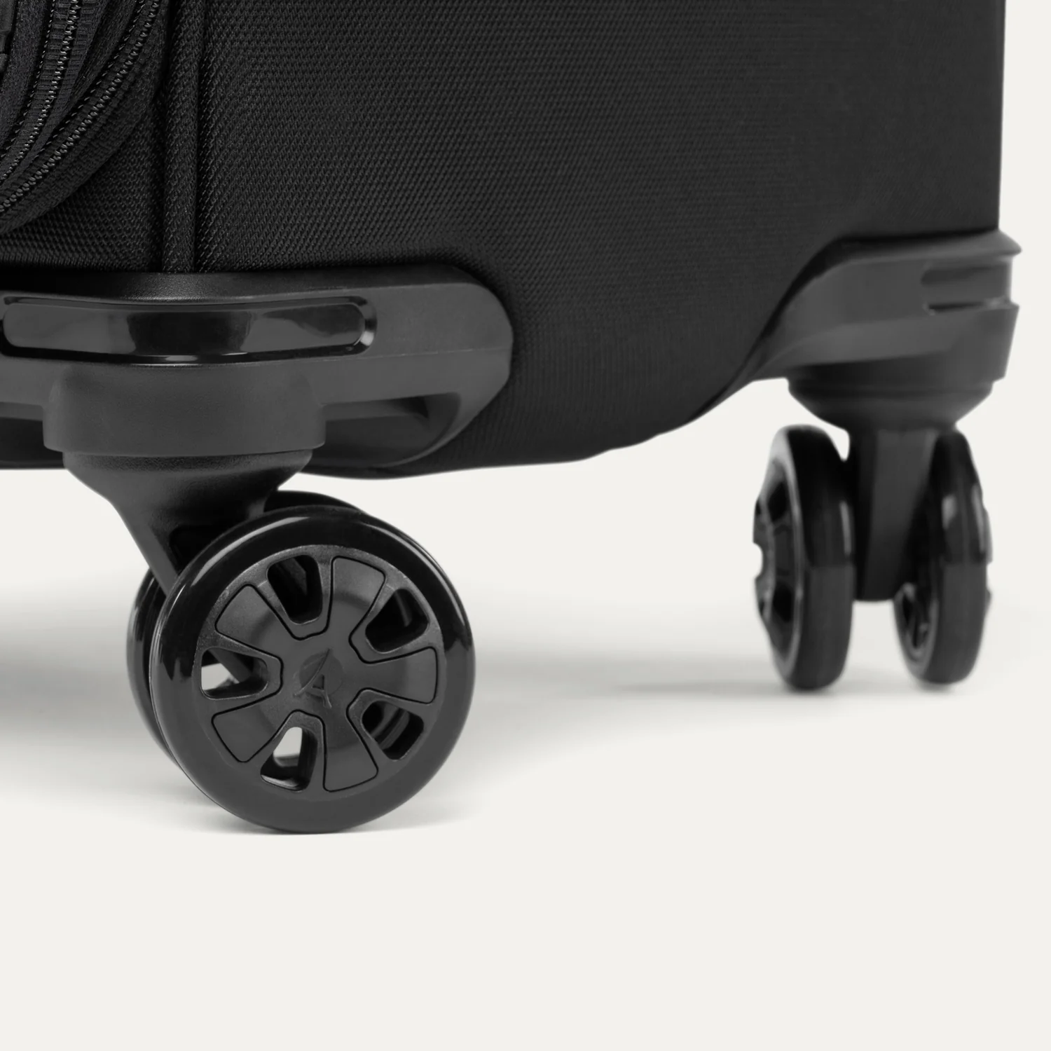 Crew™ Classic Medium Check-In Spinner - Image 18