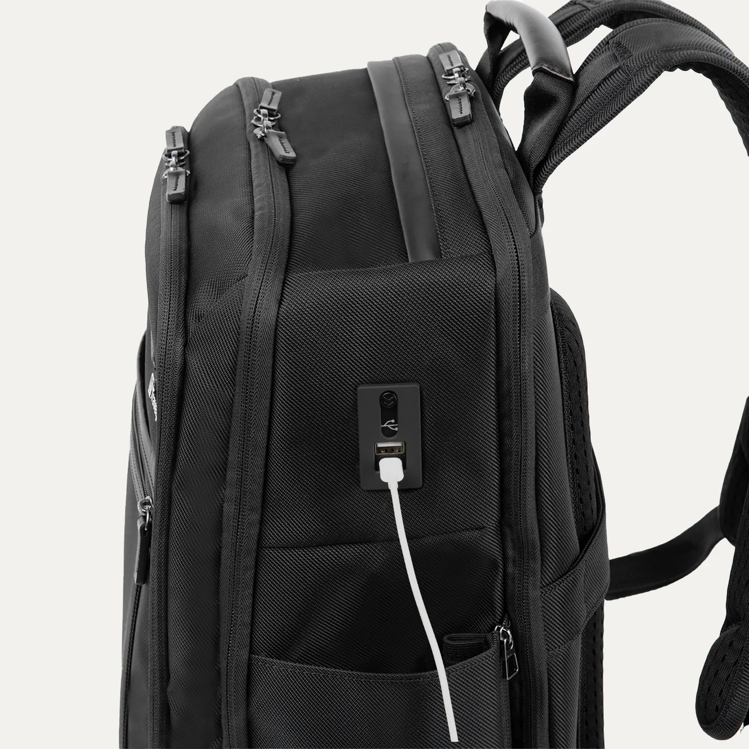 Crew™ Executive Choice™ 3 Large Travel Backpack- Titanium Grey - Image 5