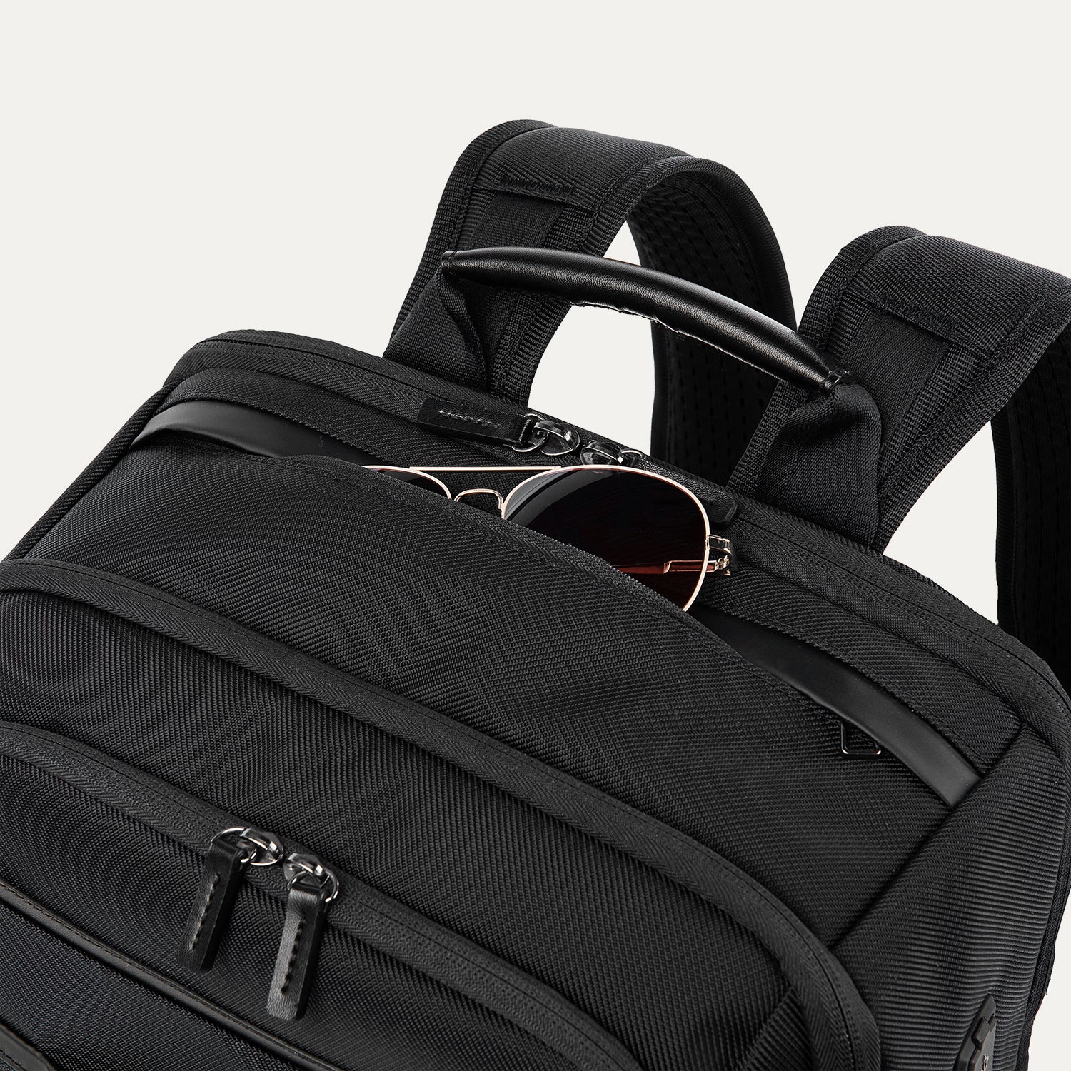 Crew™ Executive Choice™ 3 Large Travel Backpack- Titanium Grey - Image 9