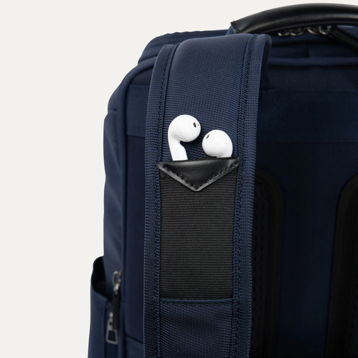 Crew™ Executive Choice™ 3 Slim Laptop Backpack- Titanium Grey - Image 16