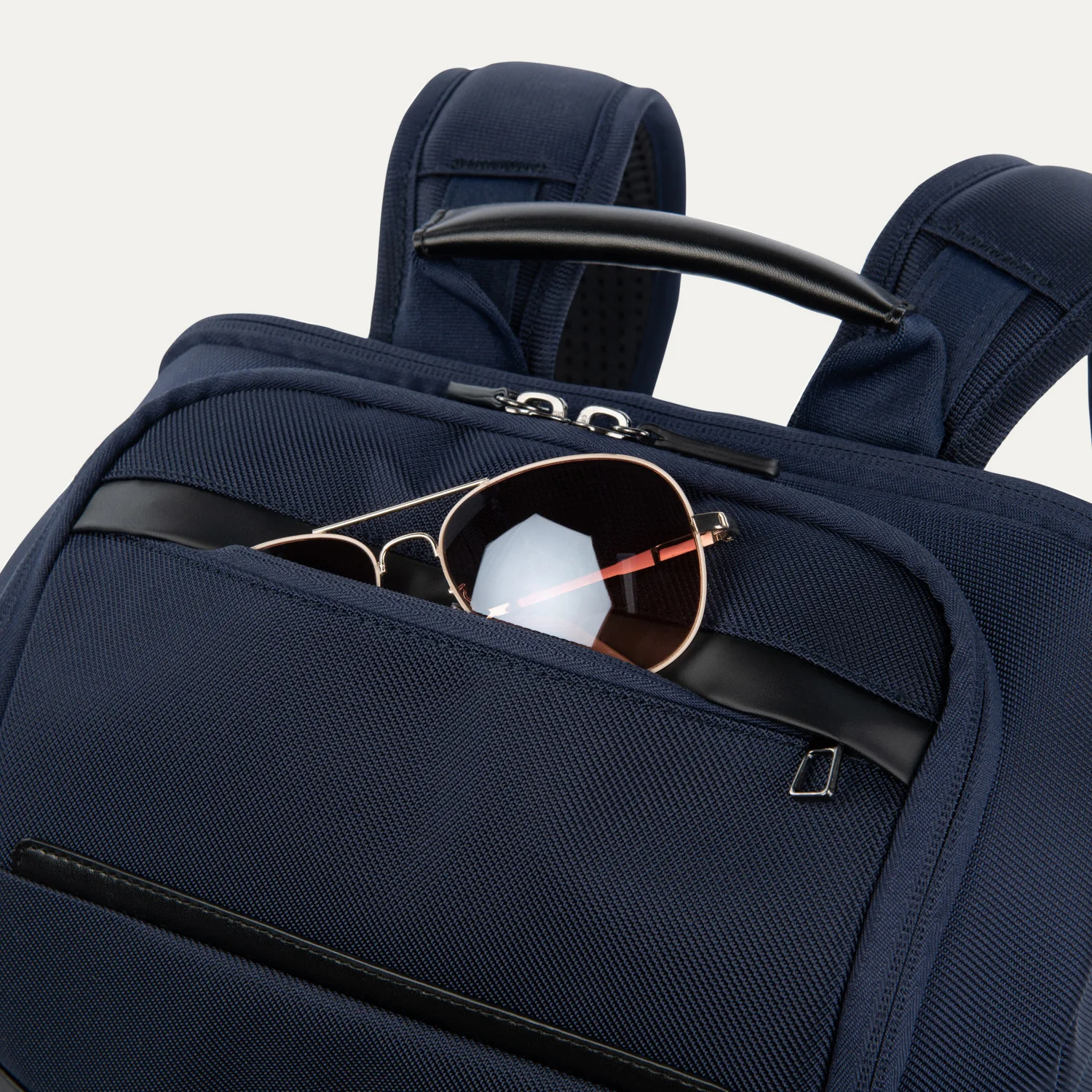 Crew™ Executive Choice™ 3 Slim Laptop Backpack- Titanium Grey - Image 17