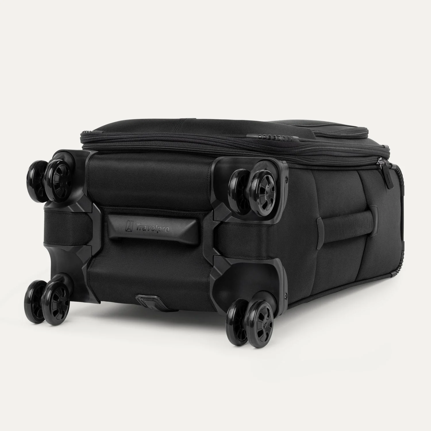 Crew™ Classic Carry-On / Medium Check-In Set - Image 18