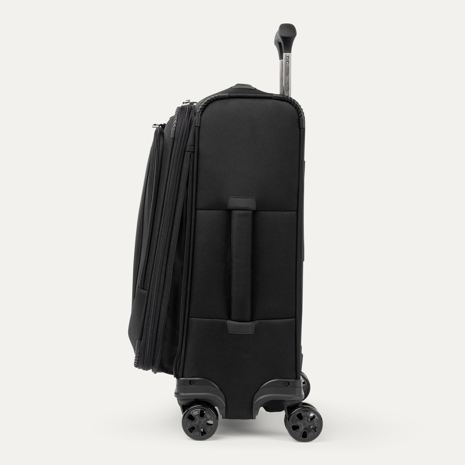 Crew™ Classic Carry-On / Medium Check-In Set - Image 17