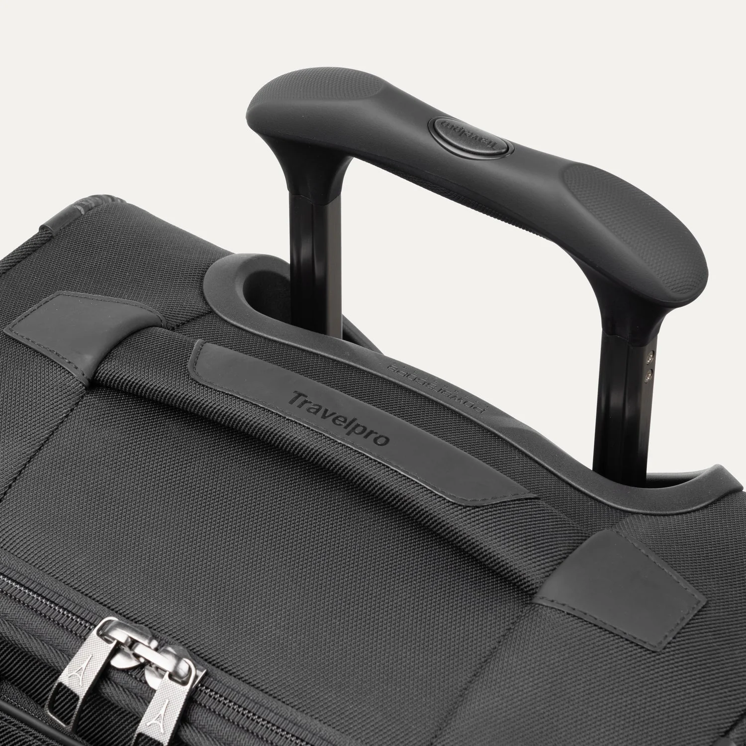 Crew™ Classic Carry-On / Medium Check-In Set - Image 20