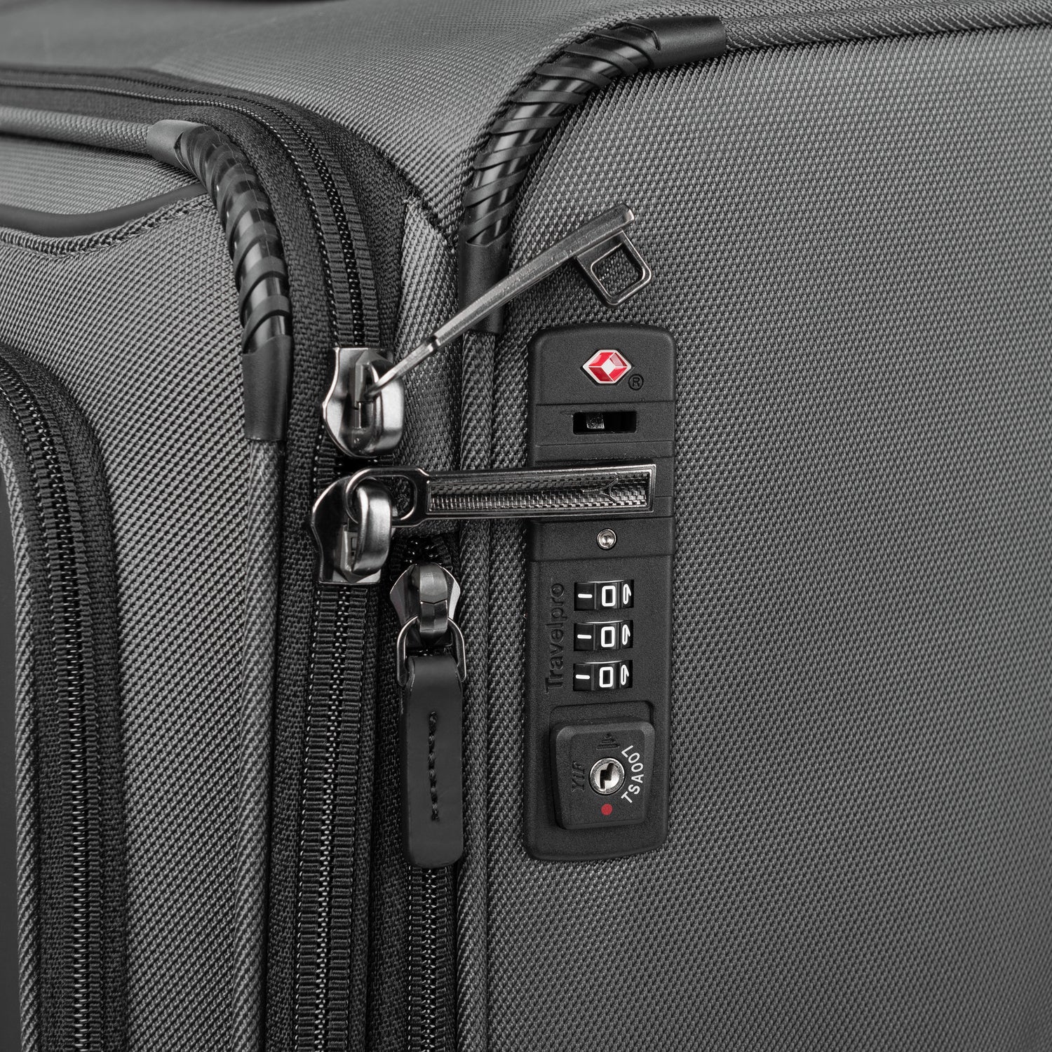 Crew™ Classic Carry- On / Medium / Large Set - Image 10