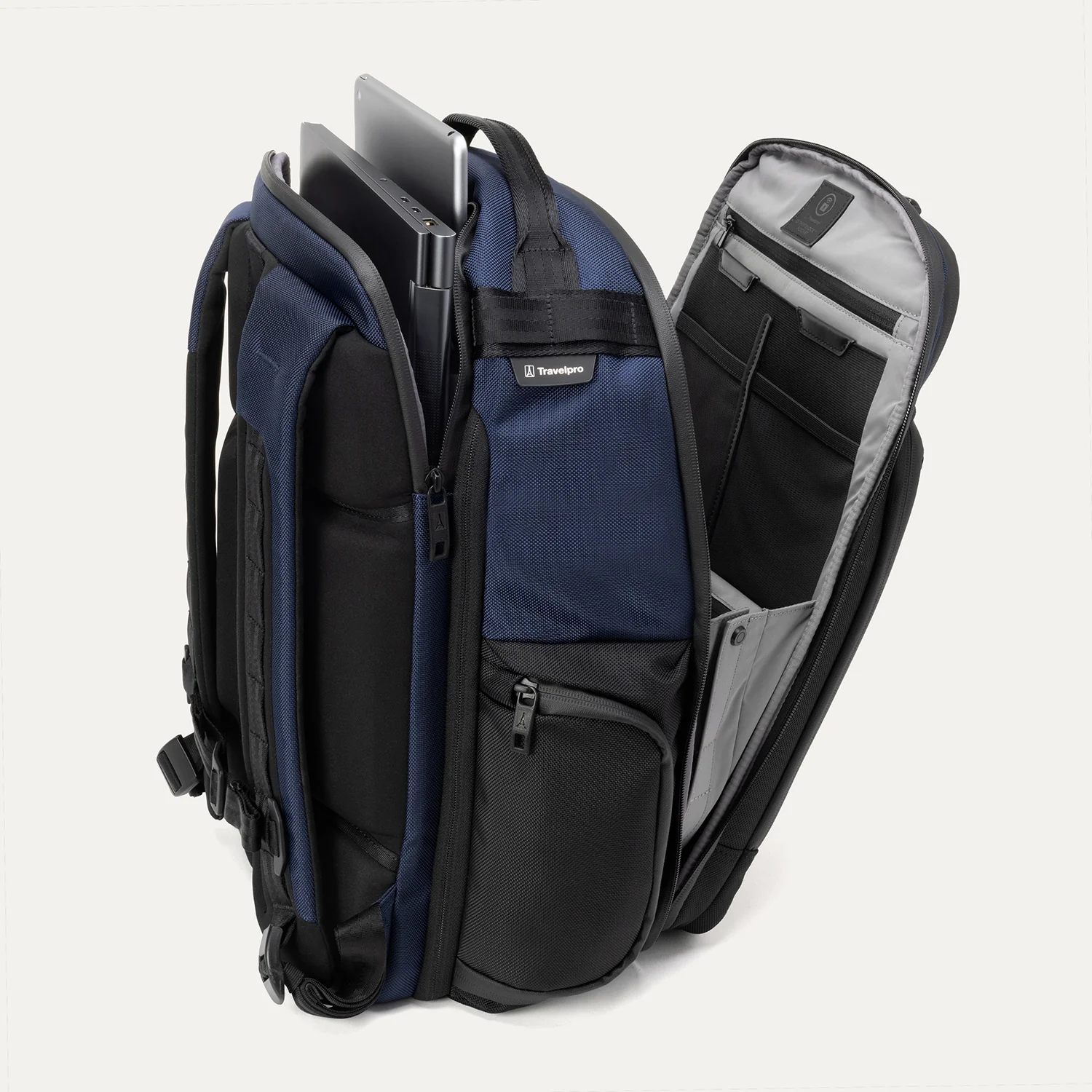 Versapack+ Carry-on Spinner / Travelpro® Altitude™ Large Backpack Set - Image 7