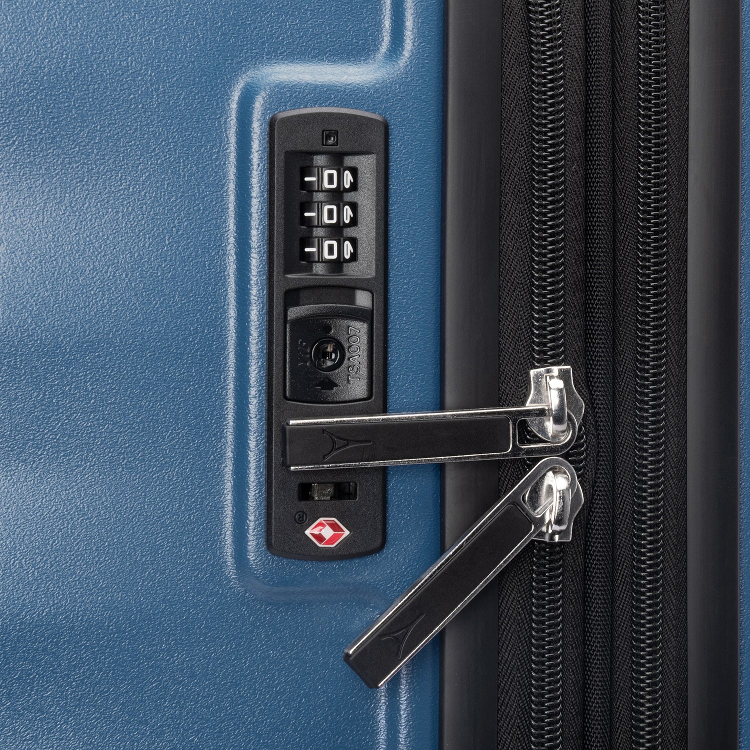 Maxlite® Air V2 Medium Check-In Hardside Spinner - Image 24