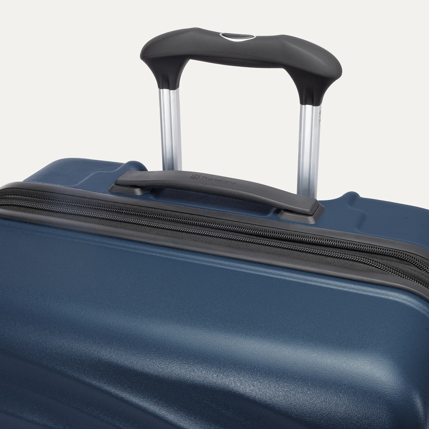 Maxlite® Air V2 Medium Check-In Hardside Spinner - Image 7