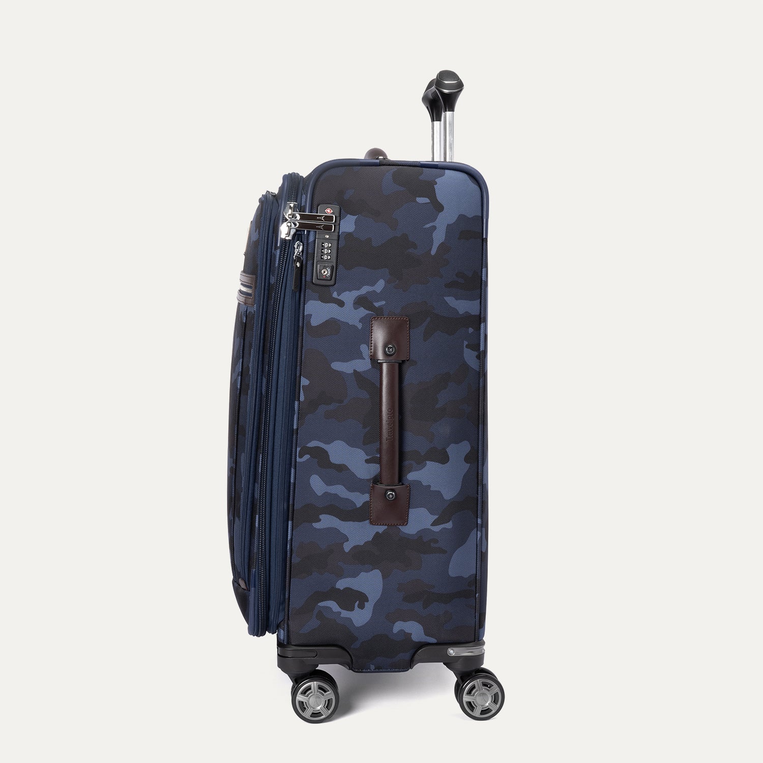 On the Move - Platinum® Elite Weekender Bag / Medium Check-In Set - Image 6