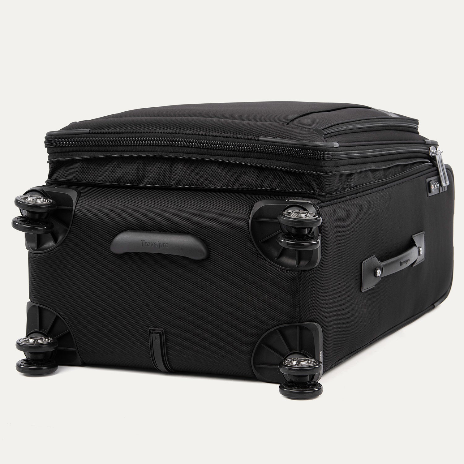 Platinum® Elite Medium Check-In Spinner - Image 19