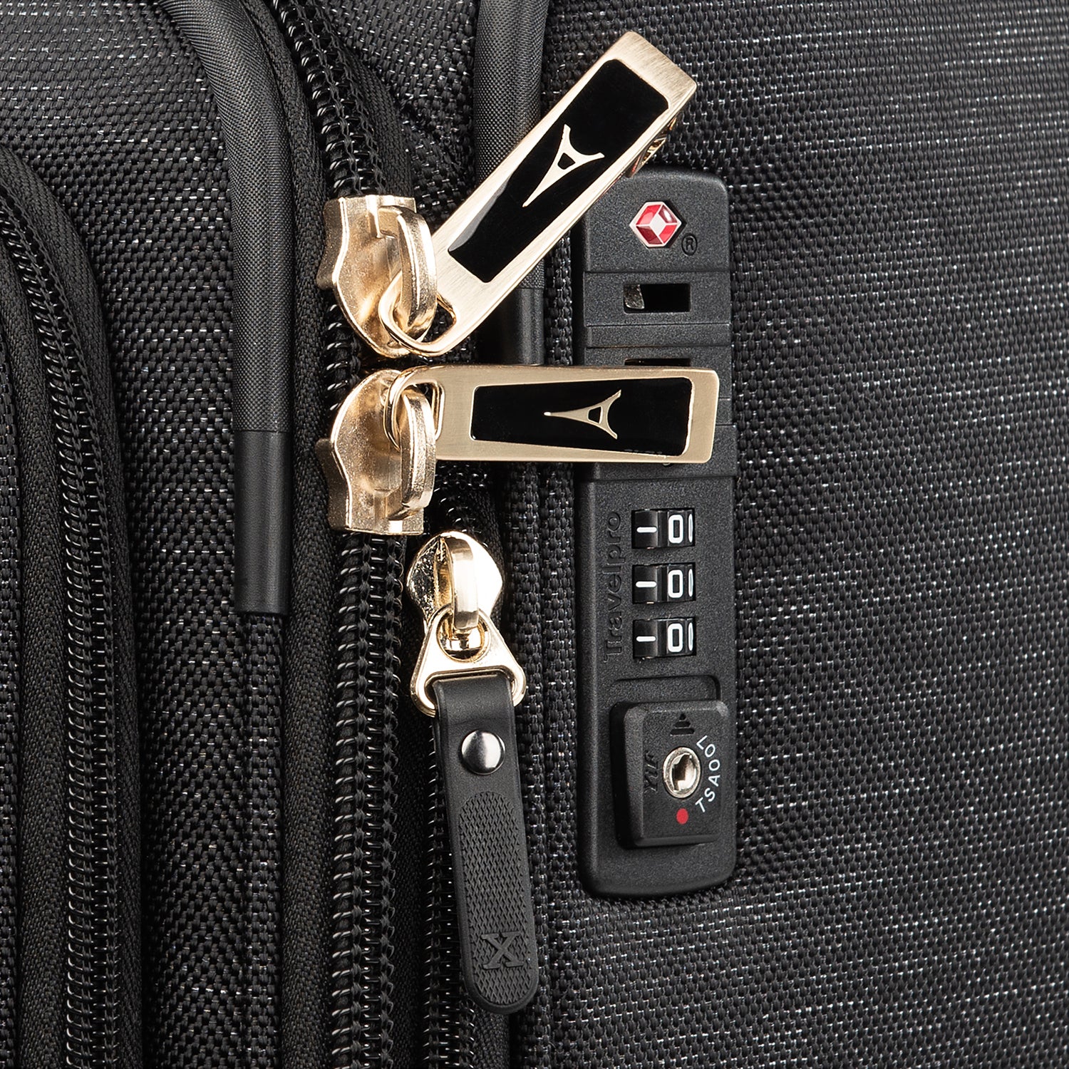 Platinum® Elite Medium Check-In Spinner - Image 25