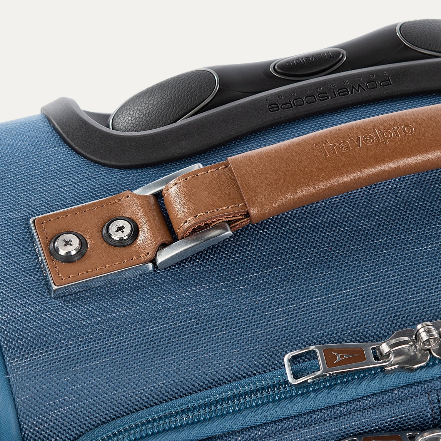 Platinum® Elite Carry-On / Medium Check-In Set - Image 16