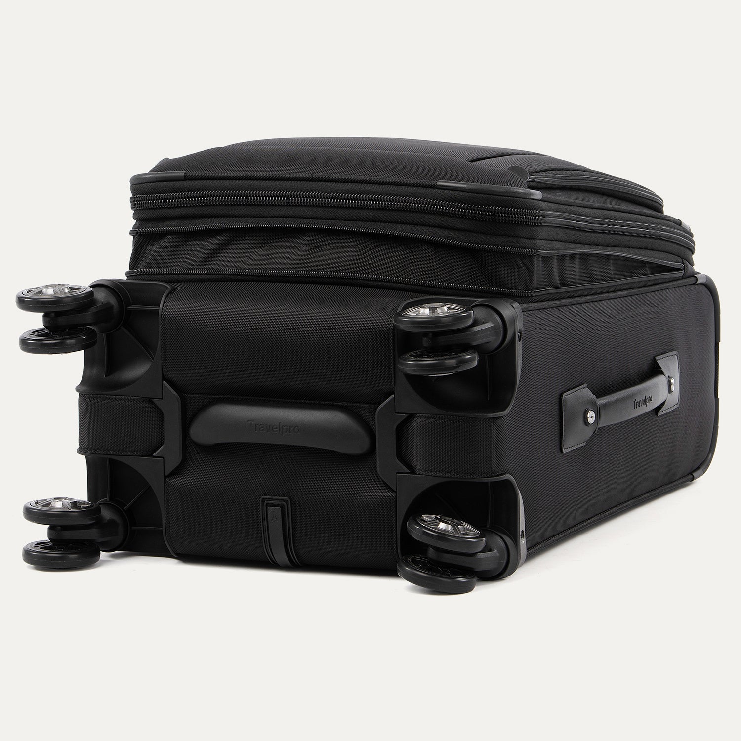 Platinum® Elite Carry-On / Medium Check-In Set - Image 14