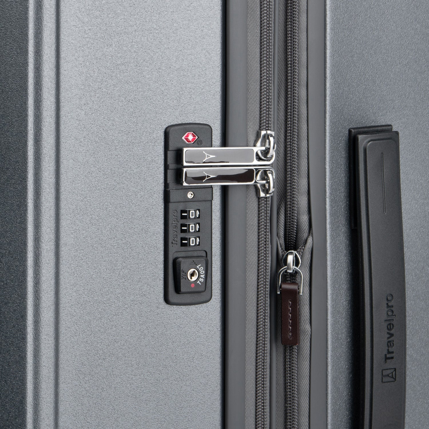 Platinum® Elite Compact Carry-On / Large Check-In Hardside Set - Image 30