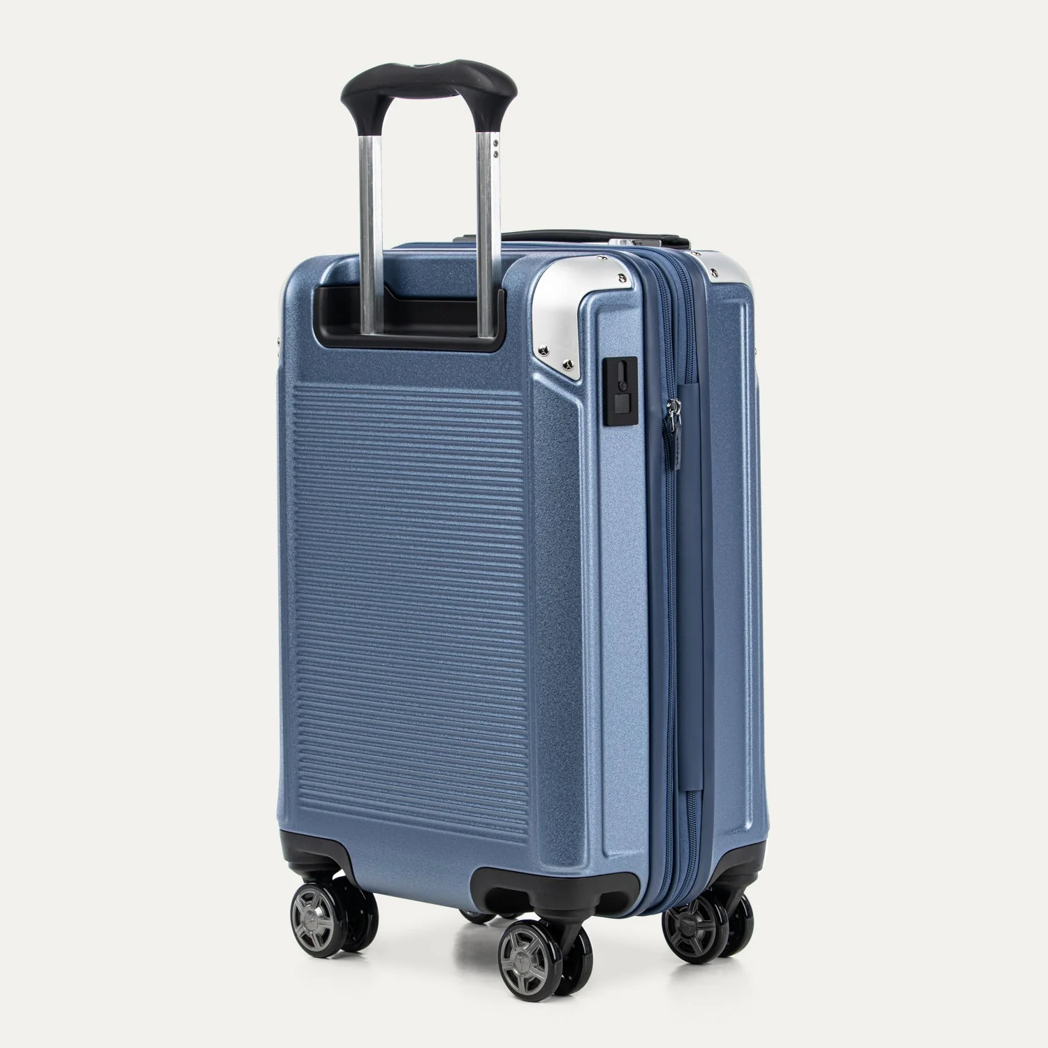 Platinum® Elite Compact Carry-On / Medium Check-In Hardside Set - Image 15