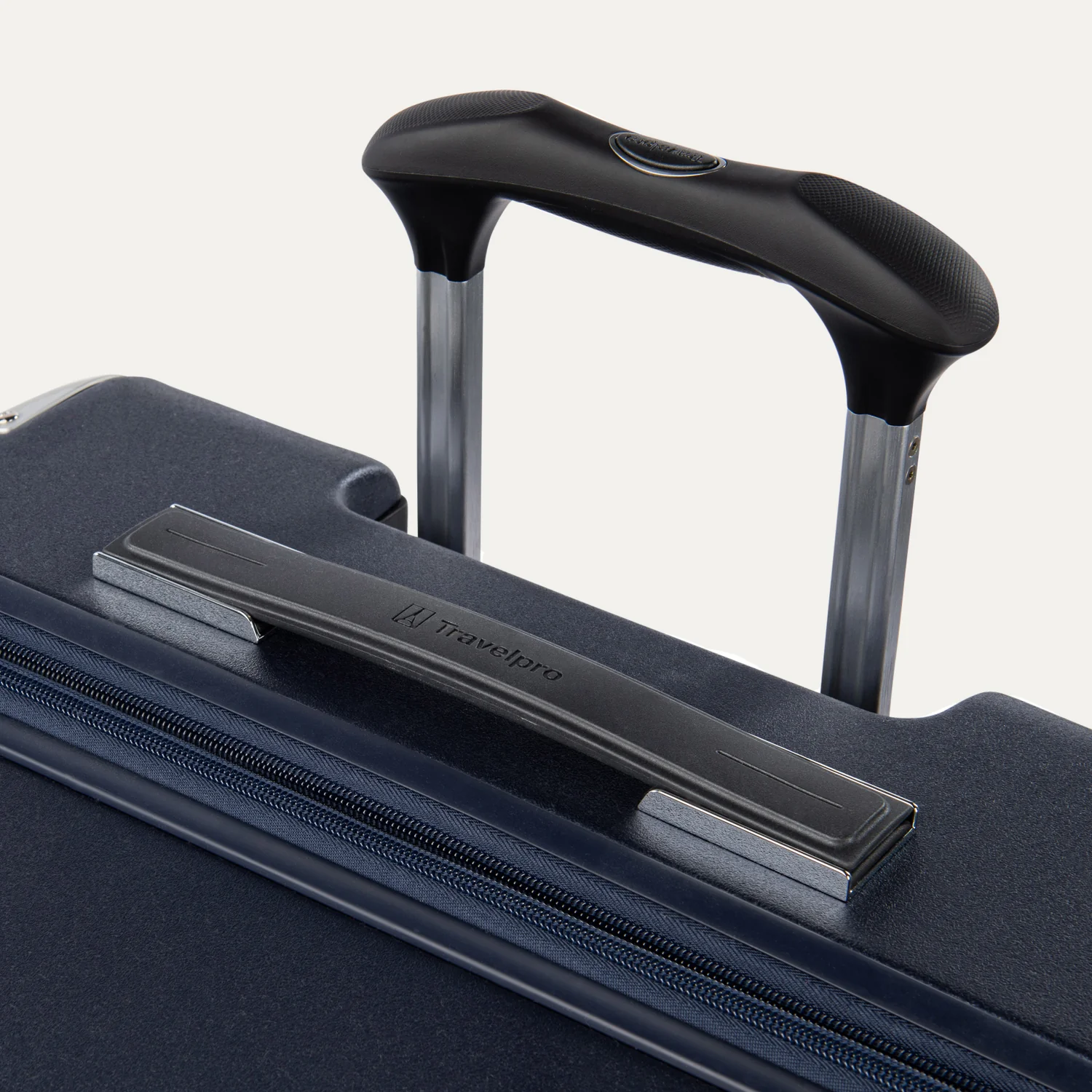 Platinum Elite Weekender Bag / Medium Check-In Hardside Set - Image 10
