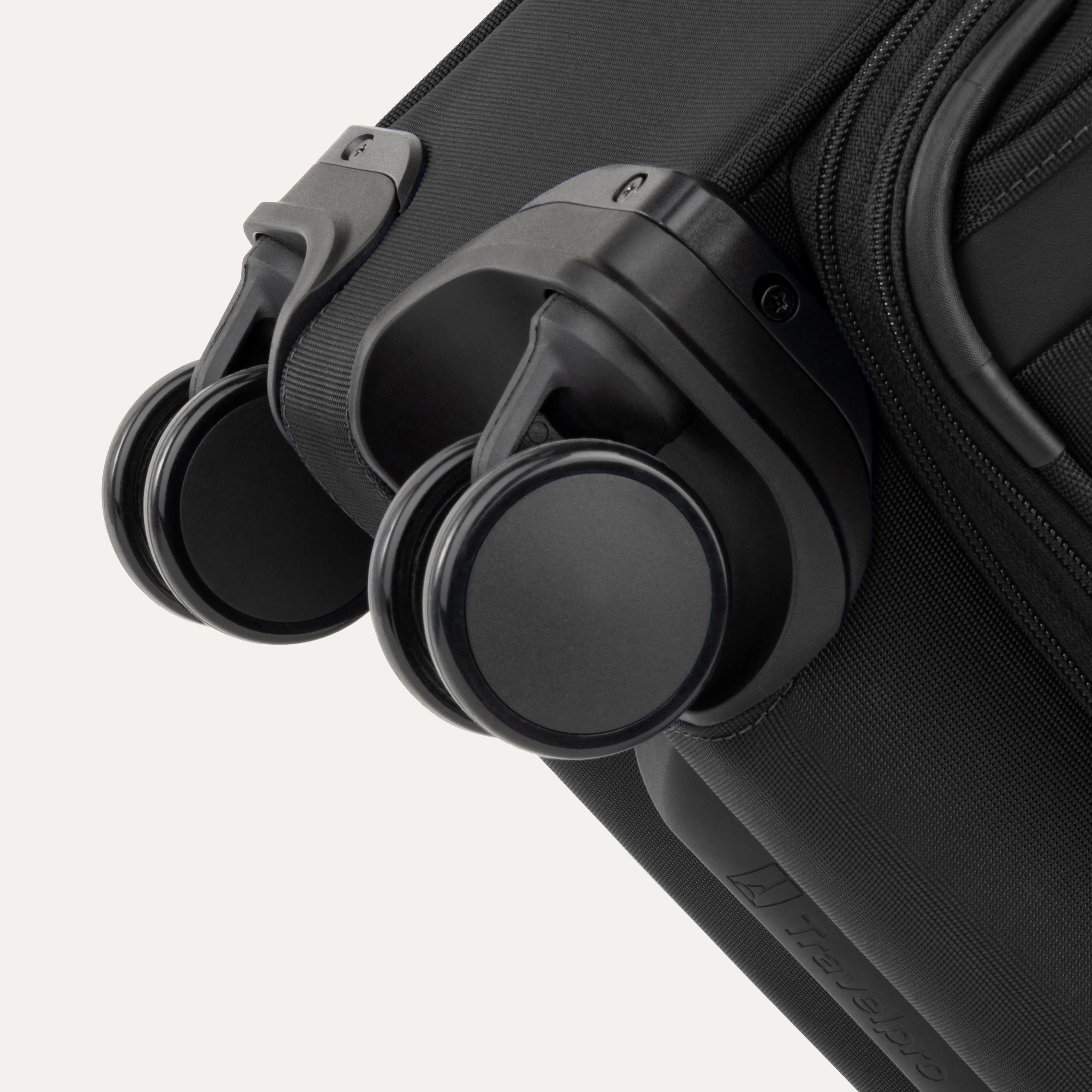 VersaPack®+ Carry-On / Large Check-In Set - Image 10