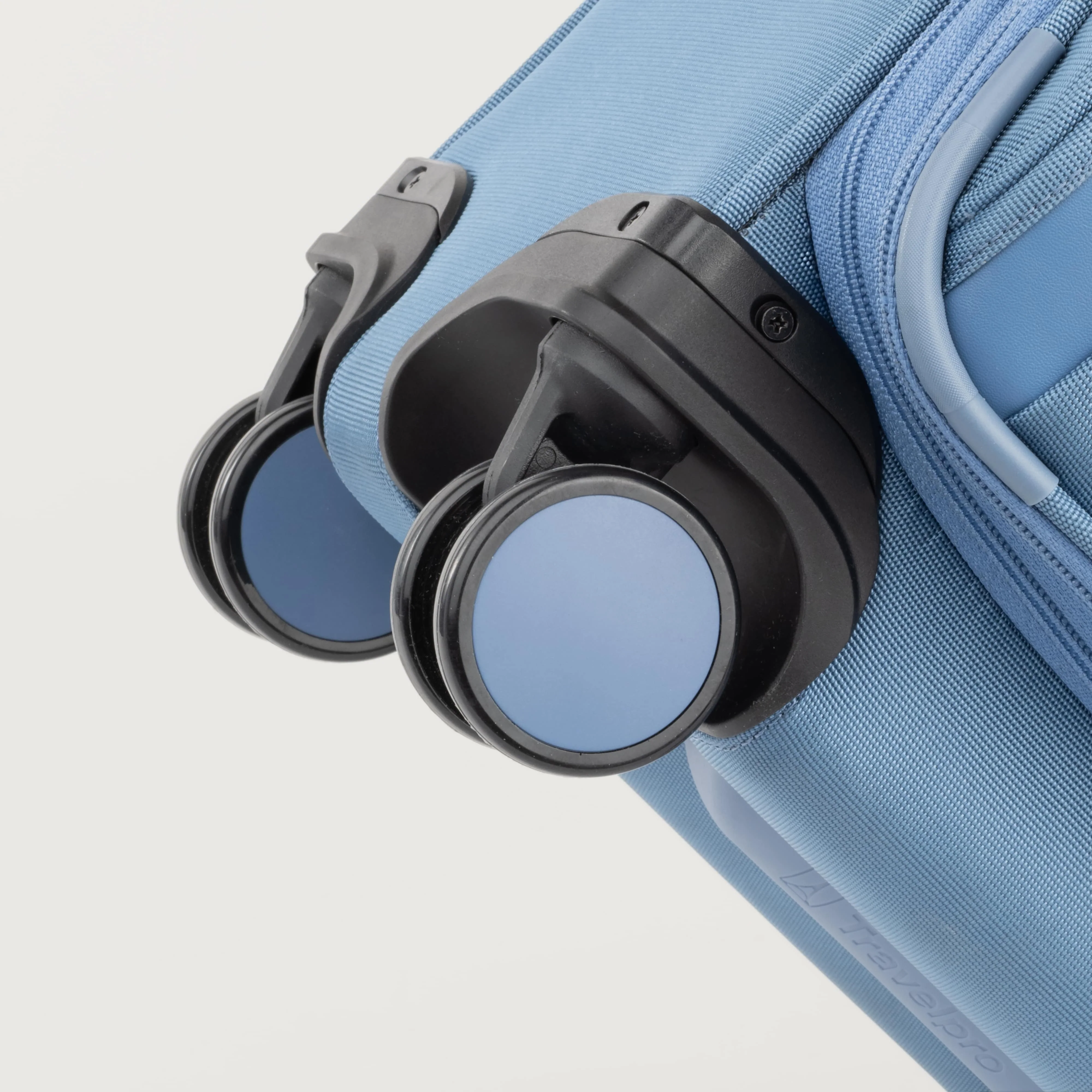 VersaPack®+ Carry-On / Large Check-In Set - Image 32
