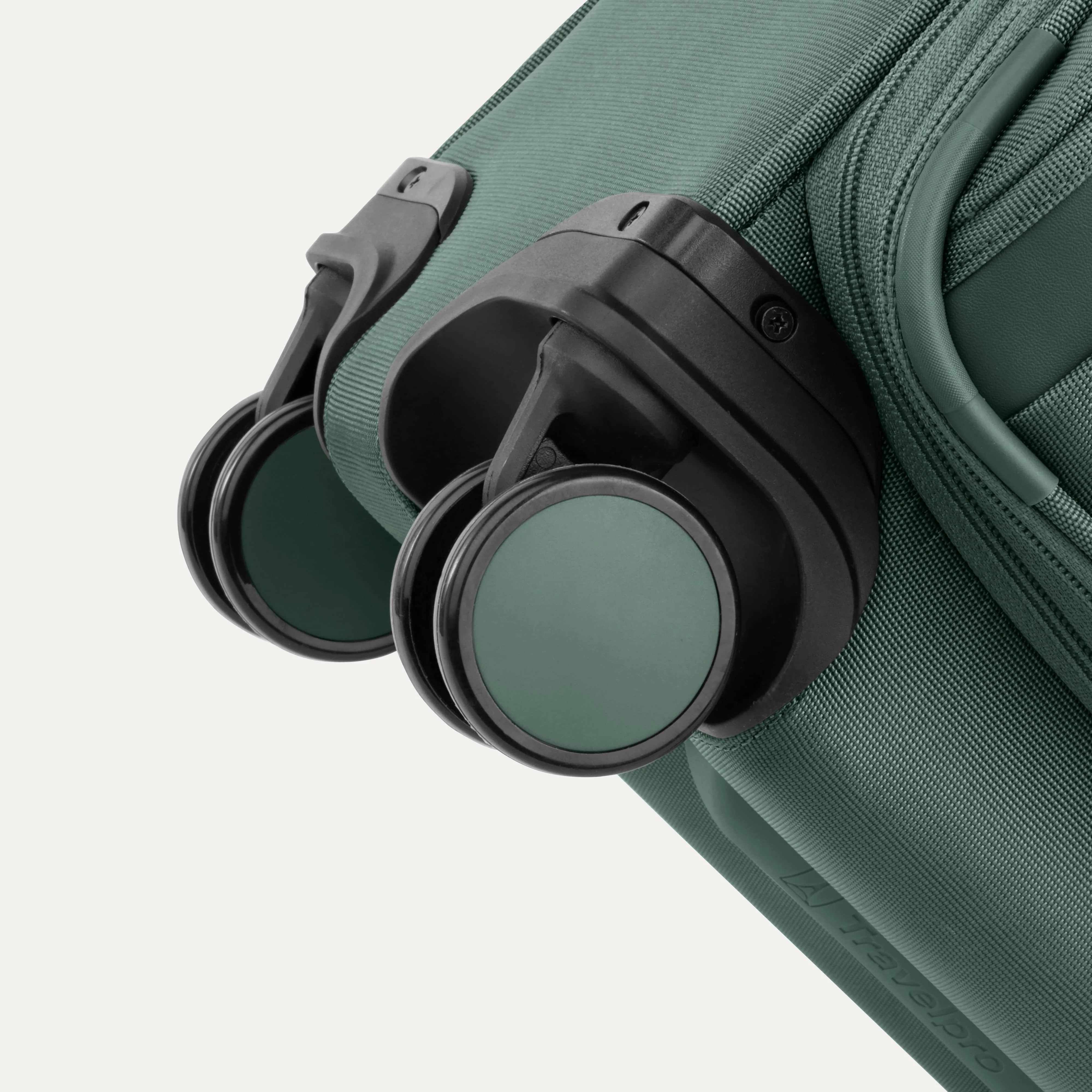 VersaPack®+ Compact Carry-On / Large Check-In Set - Image 32